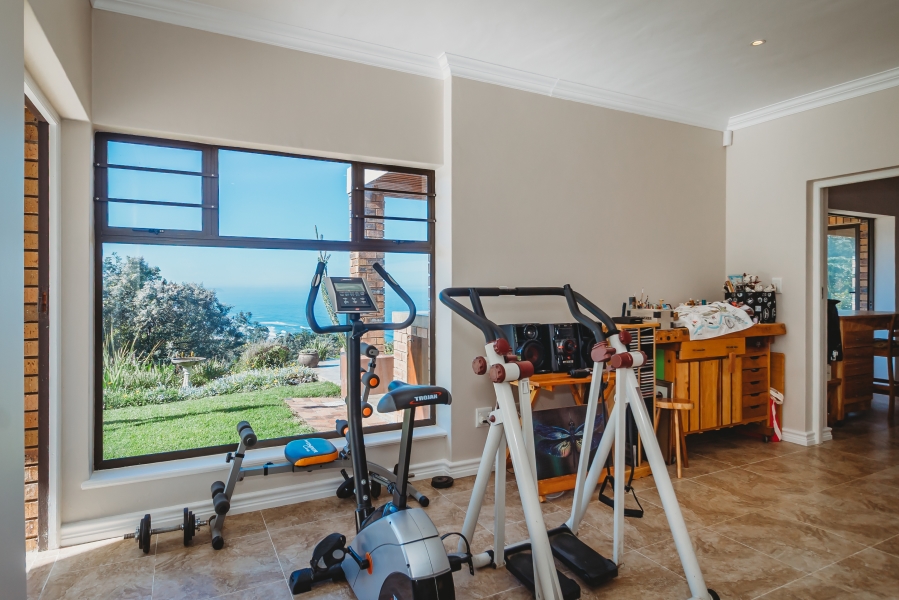3 Bedroom Property for Sale in Wilderness Heights Western Cape